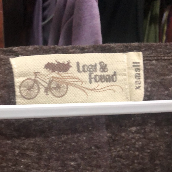 Nicely pattern cowl neck - Picture 3 of 3